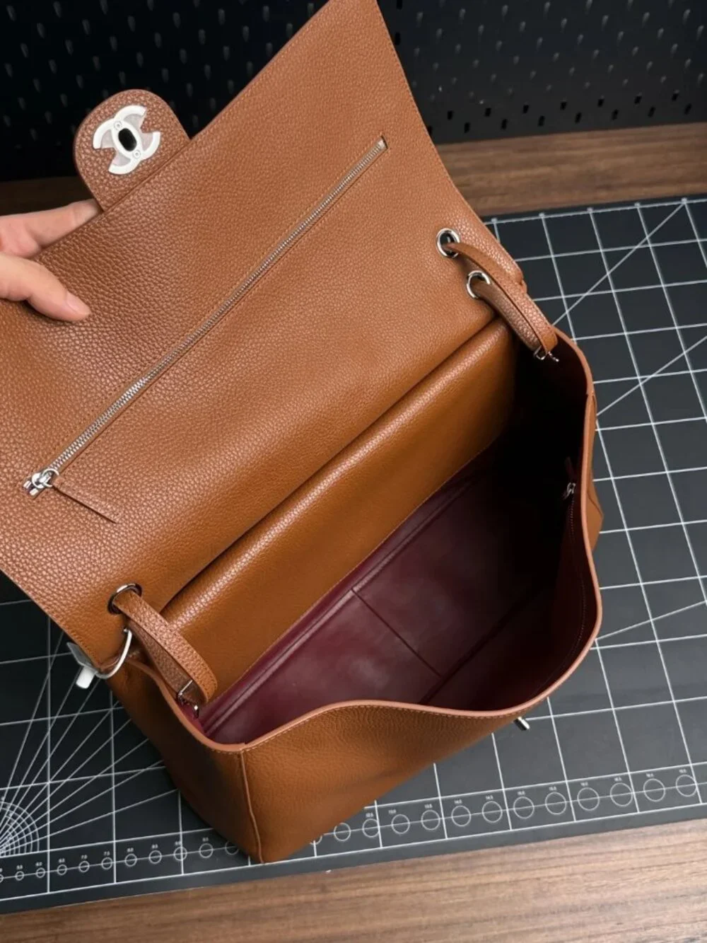 Classic CHANEL Bags: A Stylish and Versatile Choice for Elegance